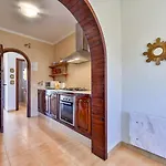 Villa Guzman - Peter